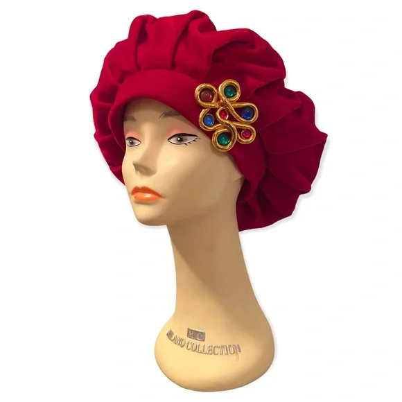 Vintage GIVENCHY Red Velvet Beret Hat - Picture 2 of 7